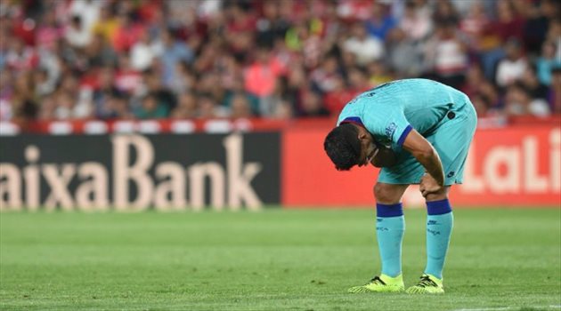 سواريز بعد خسارة برشلونة: الهزيمة مؤثرة لكنها لن تحرمنا من المنافسة على الليجا !