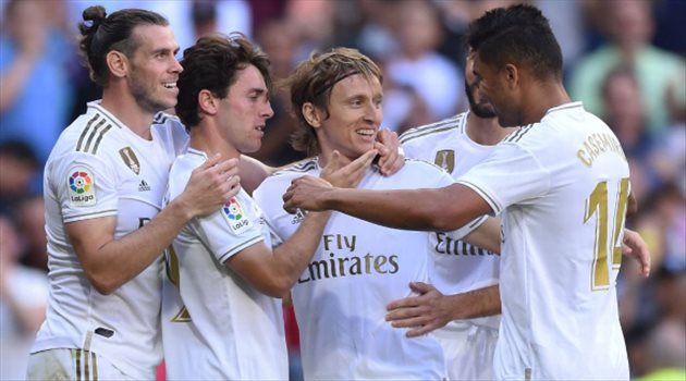 بعد فوزه.. مودريتش يشعل الصراع داخل ريال مدريد قبل مواجهة إشبيلية