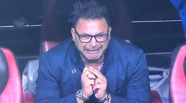 فيديو| حقق حلم نجله الراحل في حادث.. مدرب مونتيري في نوبة بكاء بعد حصد الدوري المكسيكي