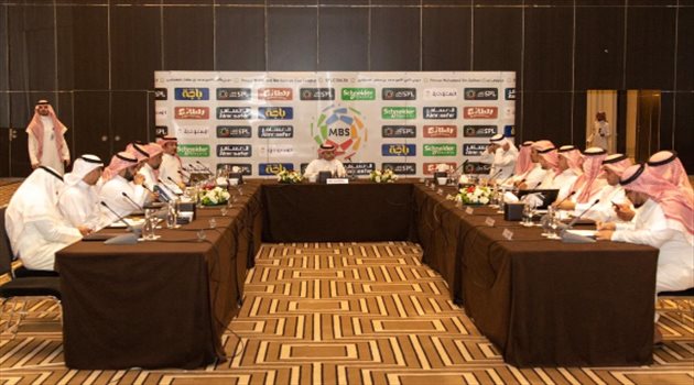 لجنة رباعية لزيادة مداخيل دوري المحترفين