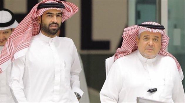 أزمة الأهلي تشتعل .. محامي الأمير منصور يفاجئ الصائغ بتحرك صادم