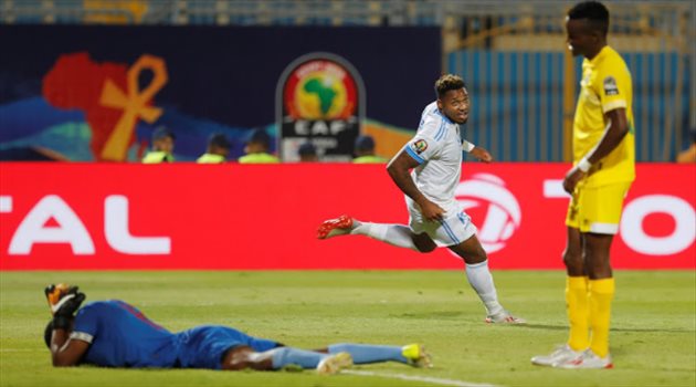 مفاجأة.. حارس متهم بالرشوة في كأس أمم إفريقيا