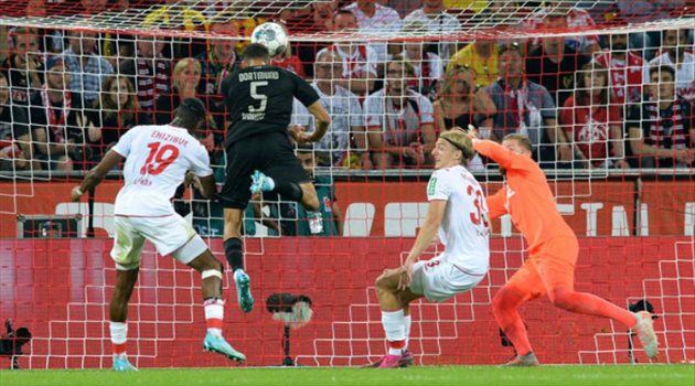 نجم ريال مدريد المعار محذرا برشلونة: عليكم أن تكونوا خائفين من دورتموند !