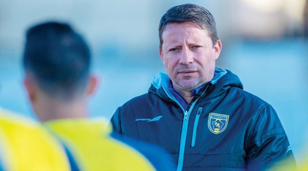 كأس الملك|  مدرب التعاون ينتقد طريقة أبها الدفاعية.. والشابي يكشف سر الفوز