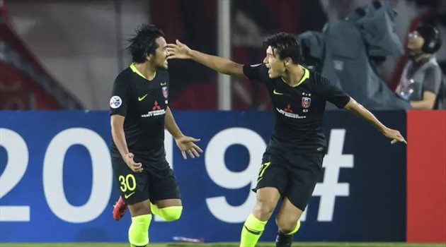 أوراوا "منافس الهلال" في الدوري.. هزائم بالجملة و8 جولات "بدون فوز"