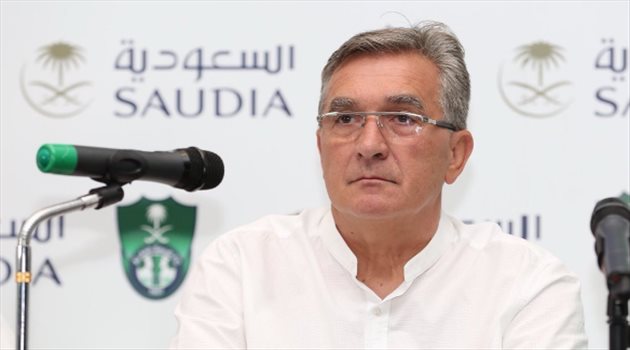 مدرب الأهلي يتوعد الهلال بأبطال آسيا.. ويكشف صفقاته الجديدة !