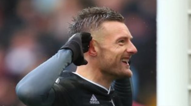 بعد إخفاقه في التسجيل.. فاردي يهدي صلاح فرصة الانفراد بلقب الهداف