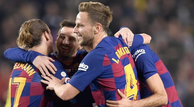 مفاجأة.. نجم برشلونة السابق يتمنى الاعتزال في النادي الكاتالوني