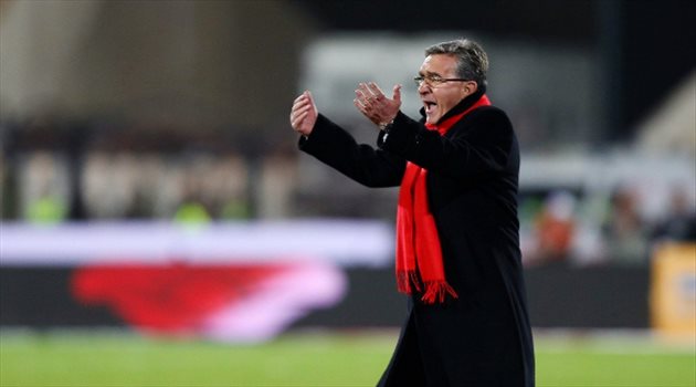 مدرب الأهلي يعطي قبلة الحياة لـ"النجم السمين"