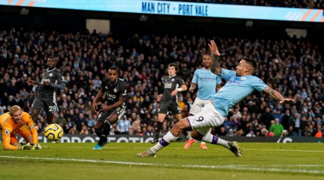 مانشستر سيتي يحسم قمة البريميرليج أمام ليستر.. وفاردي يزيد رصيد أهدافه
