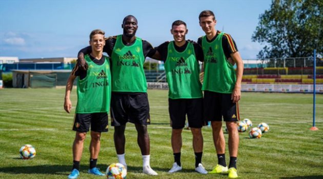 مدرب بلجيكا منتقدا مانشستر يونايتد: لم أرى لوكاكو بهذه السعادة من قبل !