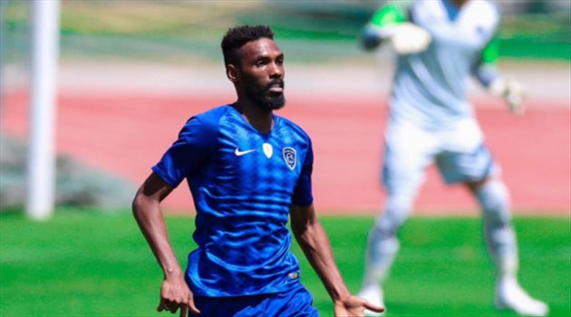 تهور وطرد من مواجهة الأهلي .. اتهامات تحاصر جحفلي في الهلال