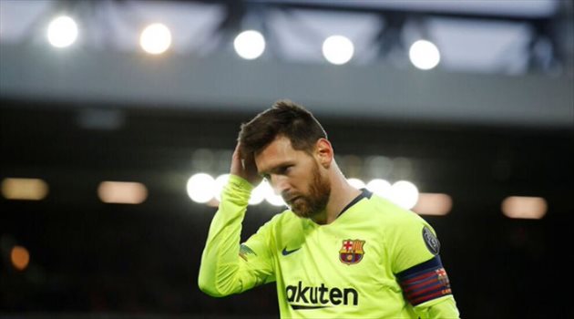 تطورات مفاجئة.. ميسي يهاجم برشلونة للمرة الأولى بسبب نيمار