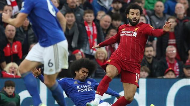 مدرب ليستر عن تسبب مدافعه في إصابة صلاح: طريقتنا اللعب بعدوانية !