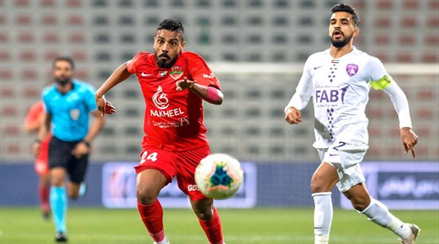 على خطي الكبار.. "شباب" الأهلي يفوز على العين ويتوج بطلا للشتاء