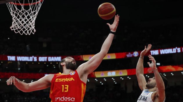 إسبانيا تحرز كأس العالم لكرة السلة بعد اكتساح الأرجنتين