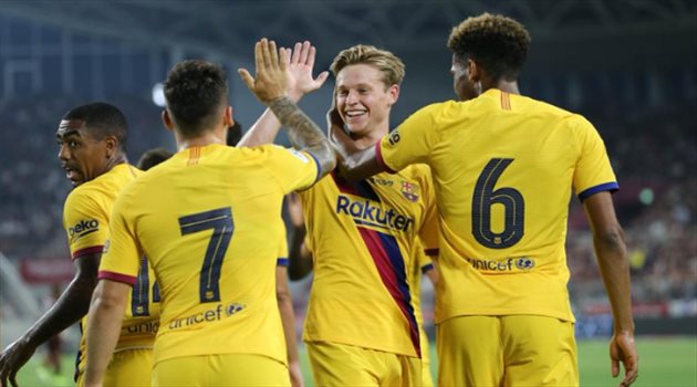 برشلونة يستعد للإعلان عن صفقة جديدة