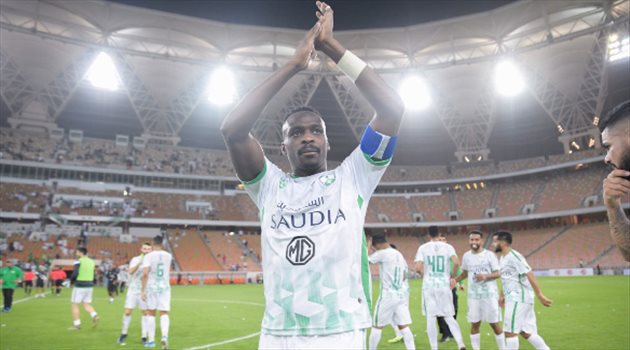 رسميا | بعد 8 سنوات أهلاوية.. معتز هوساوي في التعاون