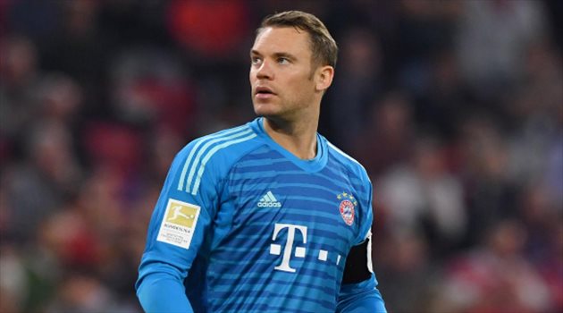 وكيله يفجر المفاجأة.. نوير يرغب في مغادرة بارين ميونيخ !