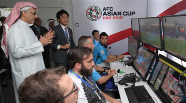 للمرة الأولى.. الاتحاد الآسيوي يعتمد تقنية الـ "VAR" في كأس آسيا تحت 23 عاما
