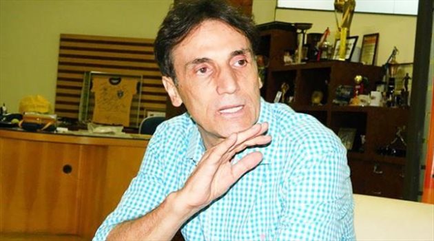 نهائي آسيا| أوسكار: الهلال عاملني باحترام وتوجنا بلقب آسيوي في 97