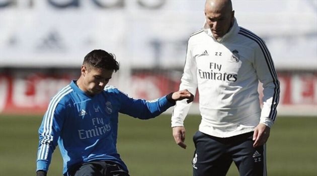 زيدان يصطدم بإدارة ريال مدريد بسبب "دياز"