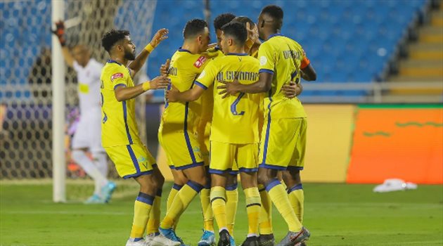 فيديو| صخرة النصر يكشف سر تطور مستواه.. ويتحدث عن "مرحلة الحسم" للأخضر