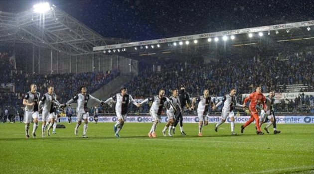 رغم غيابه أمام أتالانتا.. كريستيانو رونالدو يظهر تلاحما مع المجموعة في يوفنتوس