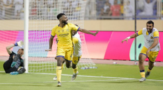 جراحة ناجحة لنجم النصر.. تحديد مدة غيابه