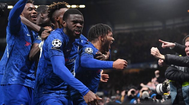 ريمونتادا تاريخية لتشيلسي تمنحه تعادل عجيب (4-4) أمام أياكس بدوري الأبطال