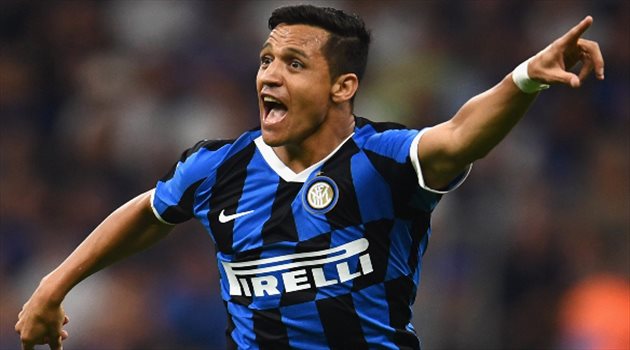 الهلال أقرب أم النصر؟ سعودي يطلب ضم سانشيز من إنتر