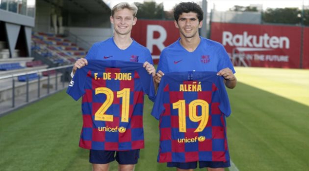  ألينيا يهاجم برشلونة: إعطاء رقم 21 لدي يونج لم يكن بإرادتي !