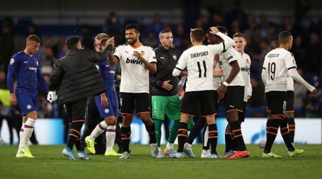 مفاجآت في تشكيل فالنسيا لمواجهة إيبار بالدوري الإسباني