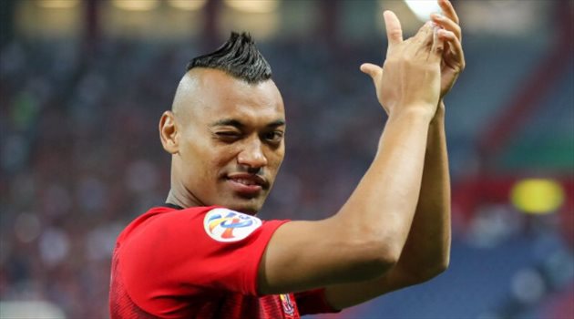 قبل مواجهة الهلال.. مهاجم أوراوا يحذر المعيوف بصورة "مرعبة"