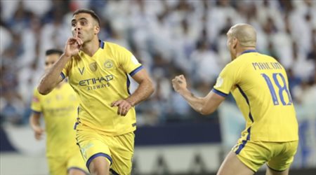 هجوم مغربي عنيف ضد عبد الرزاق حمد الله نجم النصر