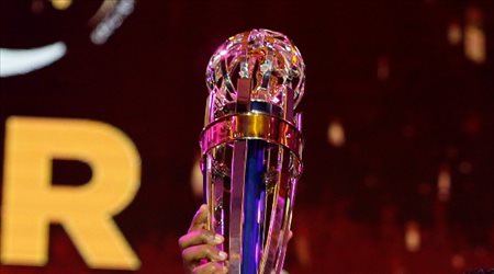 تاريخ نجوم السعودية على عرش أفضل لاعب في آسيا