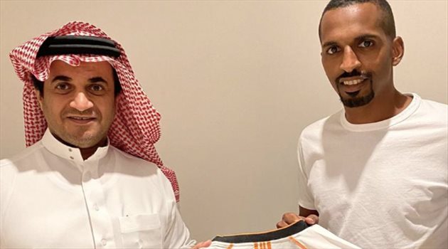 الشباب يحسم صفقة الزوري ويقيده في البطولة العربية
