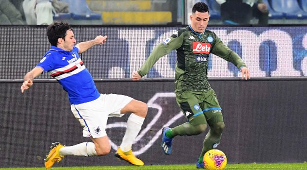 نابولي يحبط عودة سامبدوريا.. ويسحقه برباعية في الدوري الإيطالي