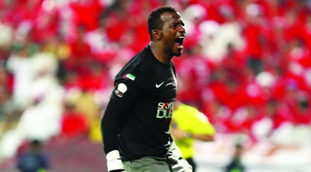 حارس شباب الأهلي يهاجم زملائه وينذر بكارثة مرتقبة للفريق