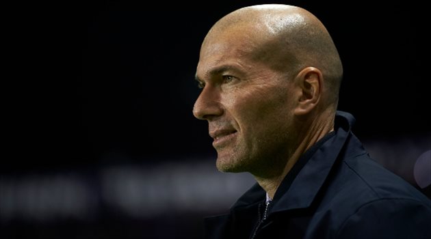 زيدان زيدان "يعاني" مع كورونا.. تطورات "صادمة" في حالة مدرب ريال مدريد الصحية