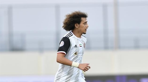 أسطورة الإمارات يدافع عن عموري بعد هجوم جماهير الجزيرة