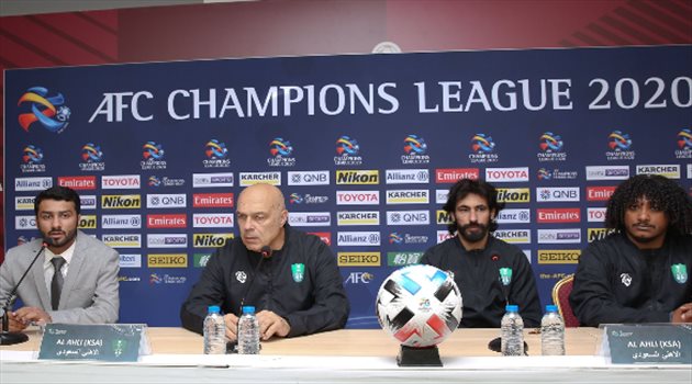 جروس يلمح بـ"مفاجأة" للأهلي أمام الوحدة في دوري أبطال آسيا