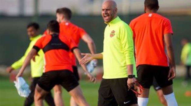 "جيرارد" يقود تدريبات شباب الأهلي لأول مرة بعد التعاقد معه