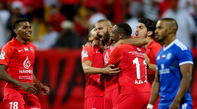 شباب الأهلي يحسم كلاسيكو "الخليج العربي" أمام الشارقة