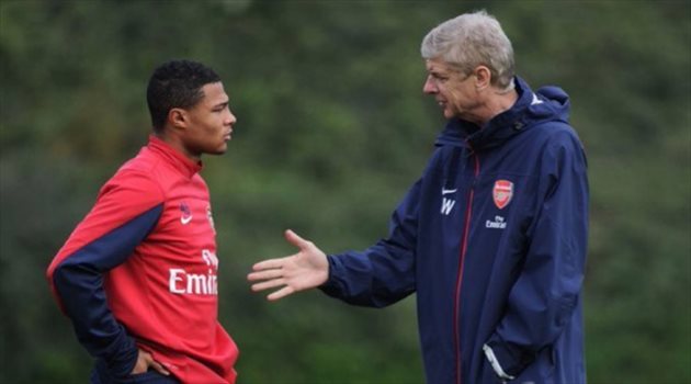 فينجر يكشف كواليس ضياع صاروخ بايرن ميونيخ من أرسنال