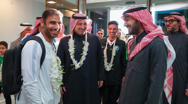مفاجأة| مدافع الهلال أول المشاركين في الأولمبياد مع الأخضر