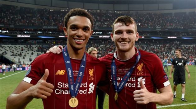 روبيرتسون يسخر من أرنولد ويشكك في رقمه القياسي مع ليفربول