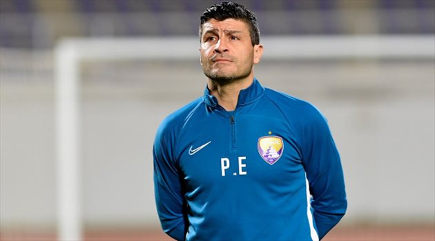 بيدرو ايمانويل بعد "خطئه الفادح" أمام النصر.. مدرب العين يلهب حماس حارسه برسالة نارية