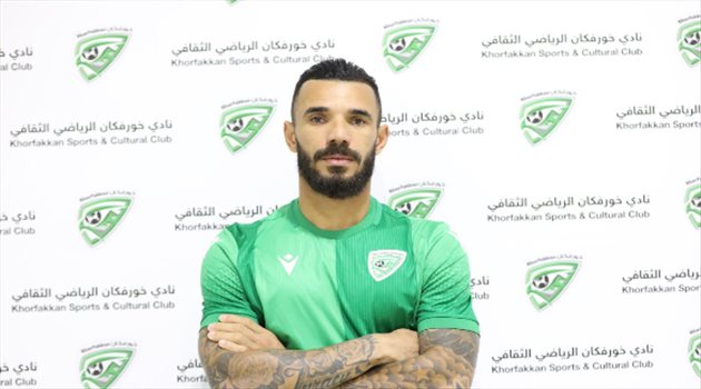 رسميا.. خورفكان يتعاقد مع مهاجم جديد