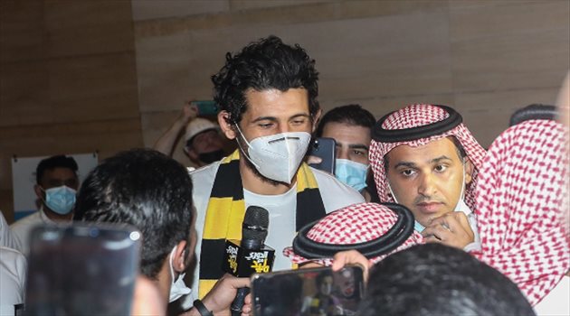 أحمد حجازي.. 7 أرقام مدوية لمدافع الاتحاد الجديد